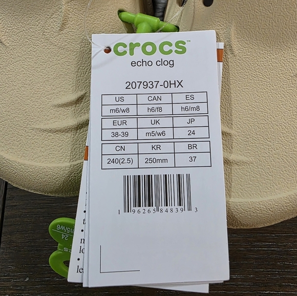 Crocs Echo Clog, Unisex Men's Size 6, Women's 8 - Picture 5 of 5